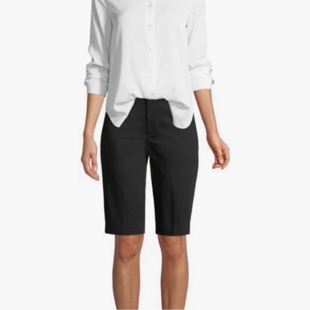 Vince Black Bermuda Shorts Size: 6
